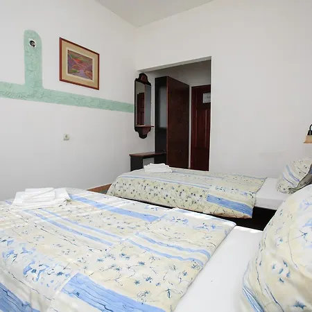 Kareliya Hotel 2*